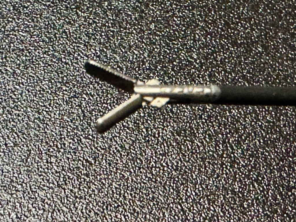 Jaw photo of Surgical Direct SD77225-03 Laparoscopic Mini Single Action Grasper, 2.5mm X 29cm