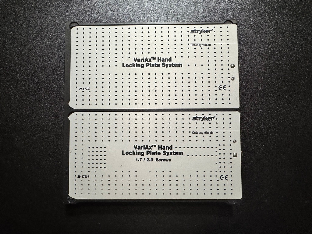 Stryker 29-17231 VariAx Hand Locking Plate and Screw Module for Sale