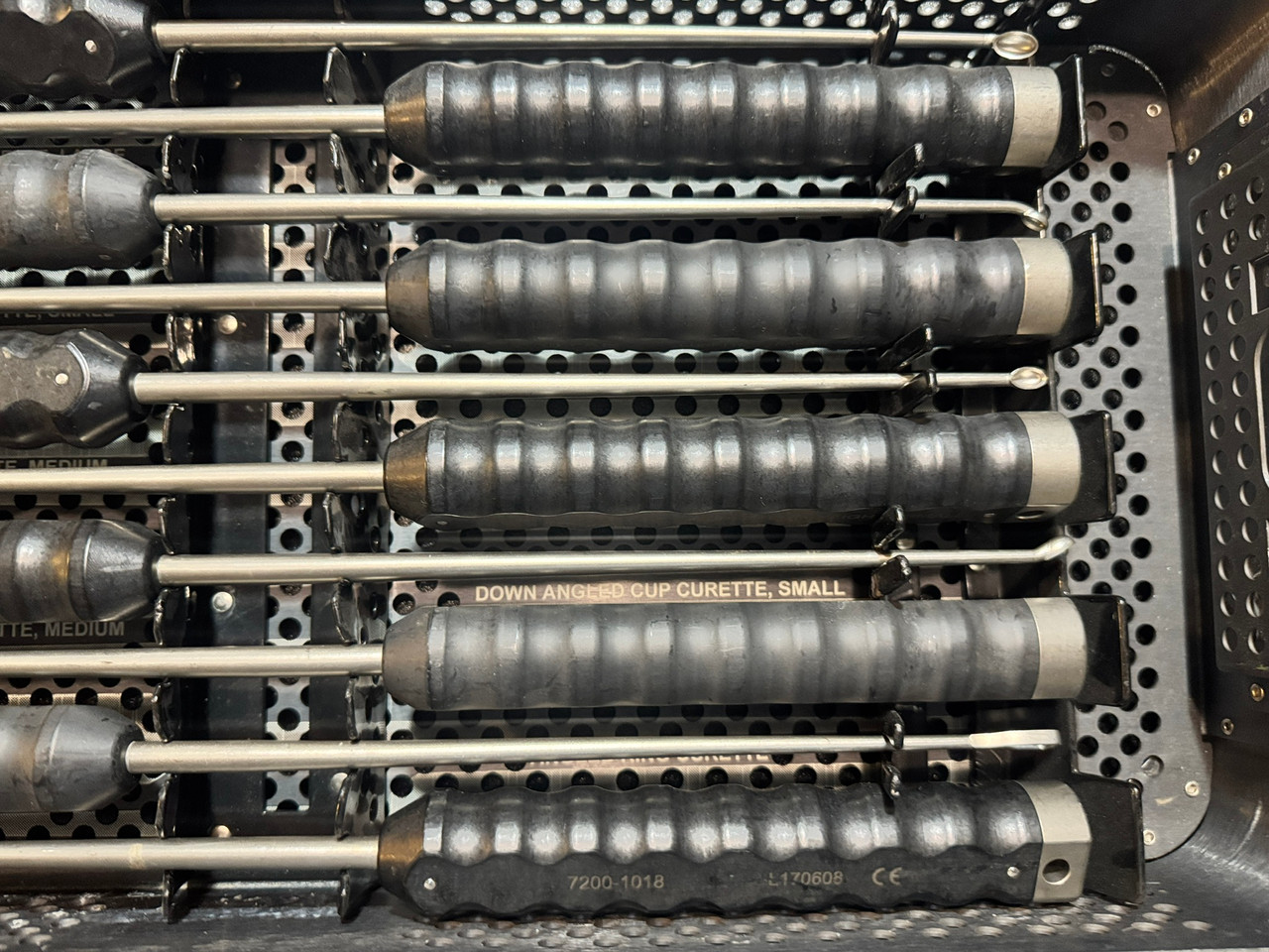 Right photo of Titan Spine 7200 Endoskeleton Revison Curette Set