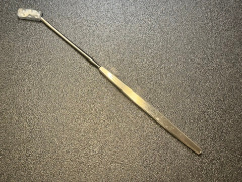 Handle photo of Konig MDS5030122 Fisher Tonsil Knife and Dissector