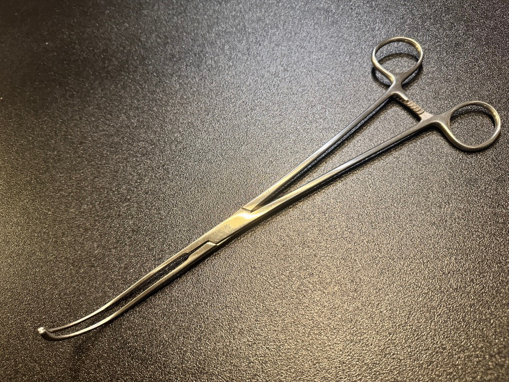 Photo of Pilling 353646 Favalaro-Semb Ligature Carrier, Full CVD, 10 ⅞"