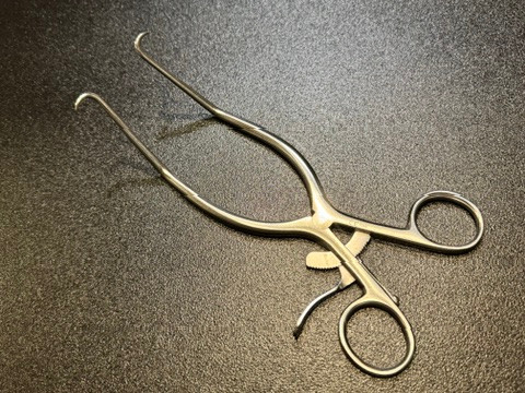 Handle photo of Codman 50-1210 Gelpi Perineal Retractor, 7.25"