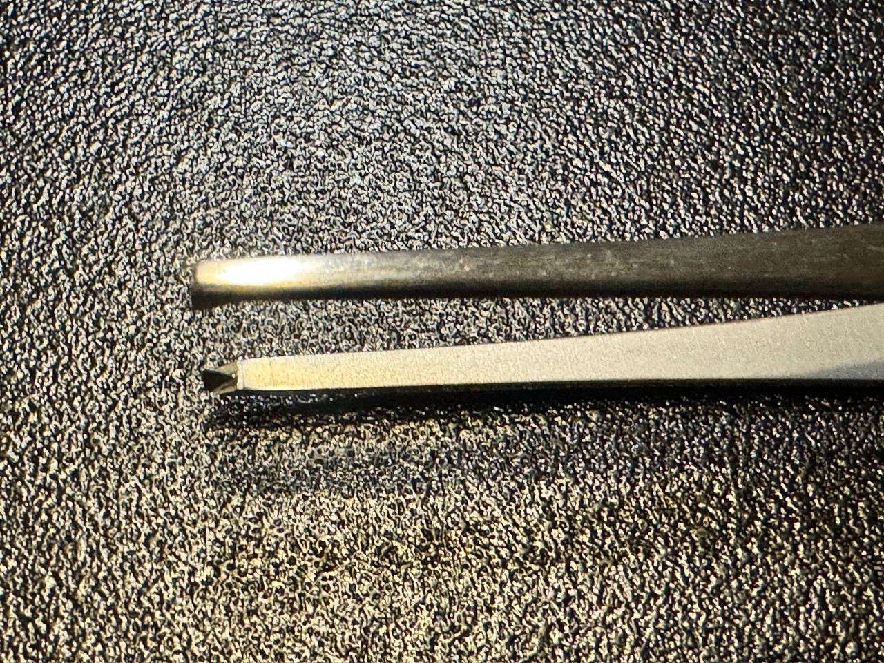 Jaw photo of Padgett P4181 Thumb Tissue Forceps, 1 X 2 Teeth, 5.75"