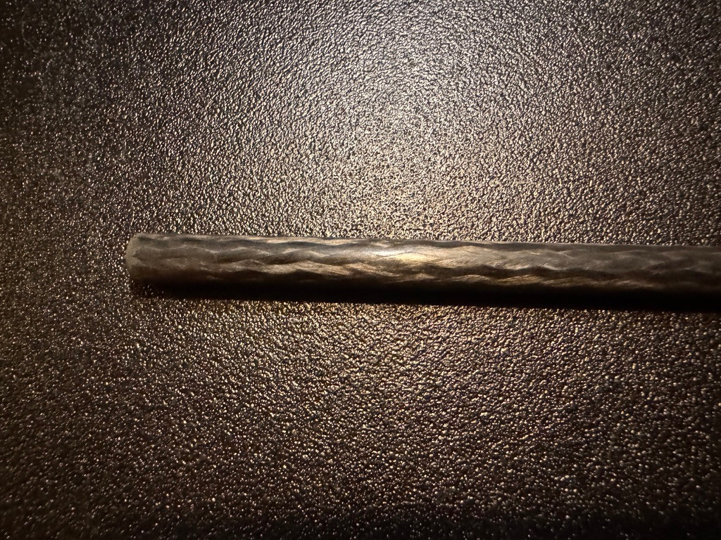 End photo of Stryker 5029-8-825 Hoffmann II Carbon Connecting Rod 8mm X 250mm