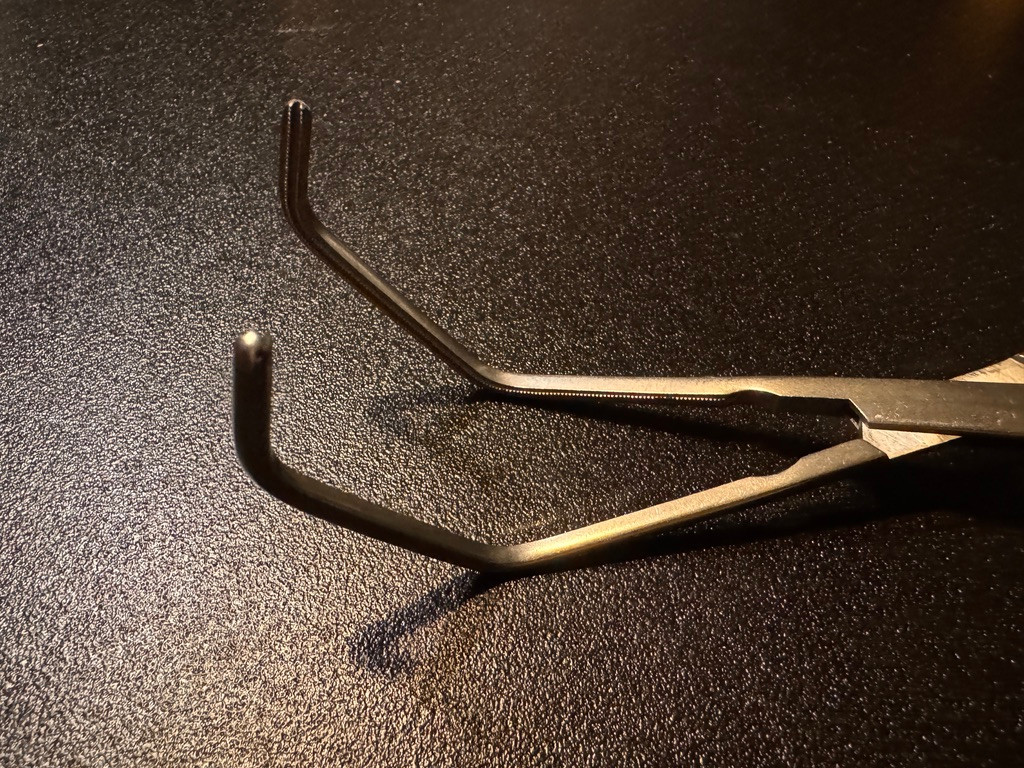 Jaw photo of Pilling 353666 DeBakey Tangential Occlusion Clamp, No 4