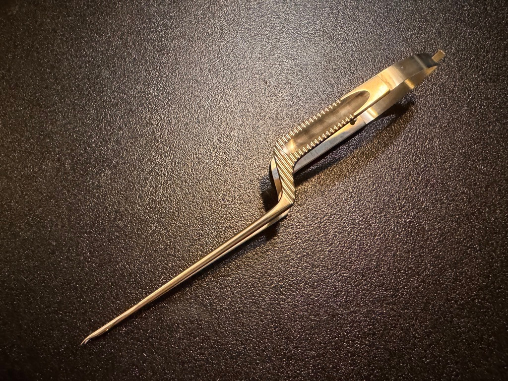 Photo of Aesculap FD120R Bayonet Micro Needle Holder, CVD Up, 7.75"