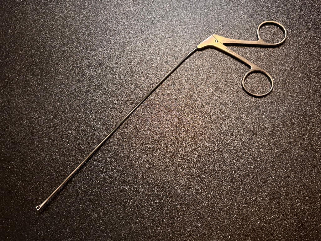 Photo of BOSS 71-4040 Alligator Cup Forceps, STR, 2mm Cup, 200mm