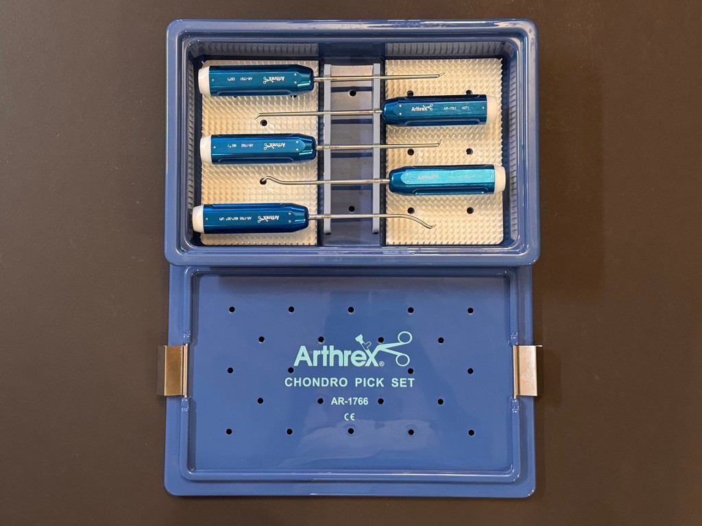 Open photo of Arthrex AR-1766 Chondro Pick Set