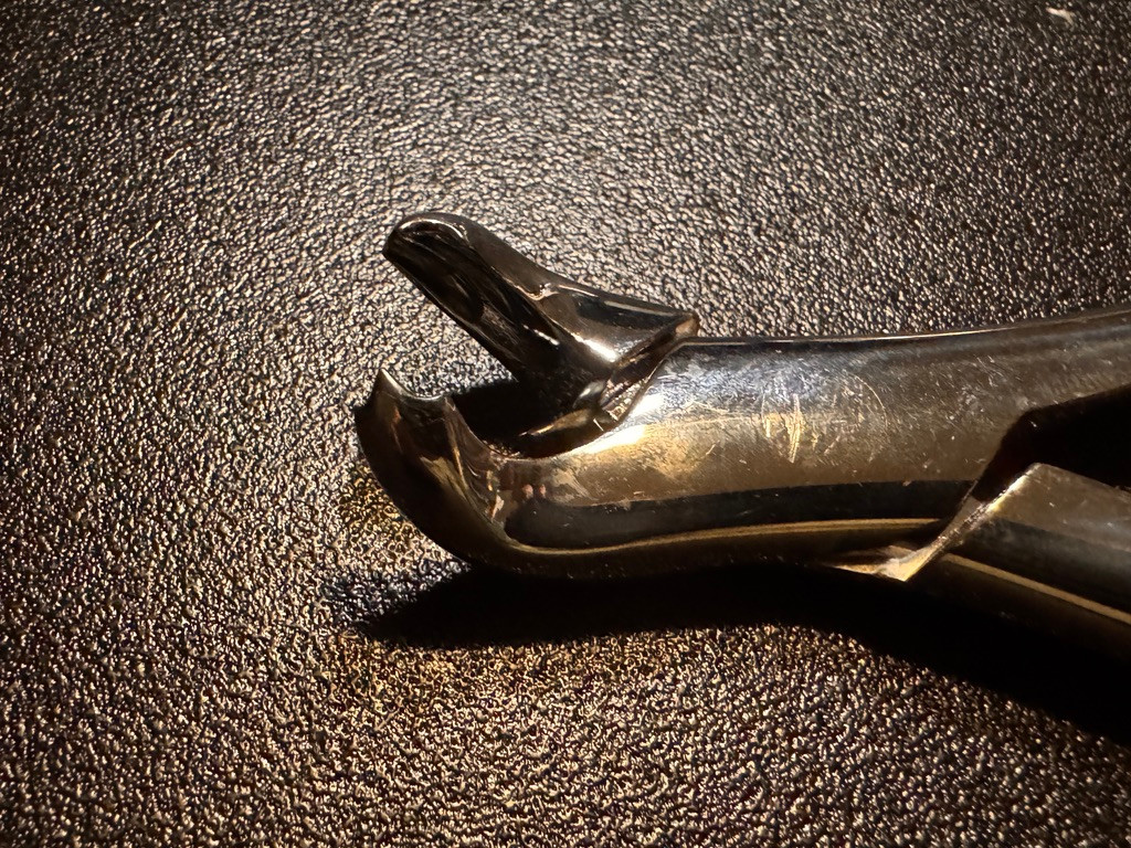 Jaw photo of Hu-Friedy 17 Harris Extraction Forceps