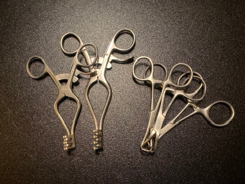 Weitlaner retractor photo of Stryker 242-010-000 Arthroscopic Small Joint Intrument Set