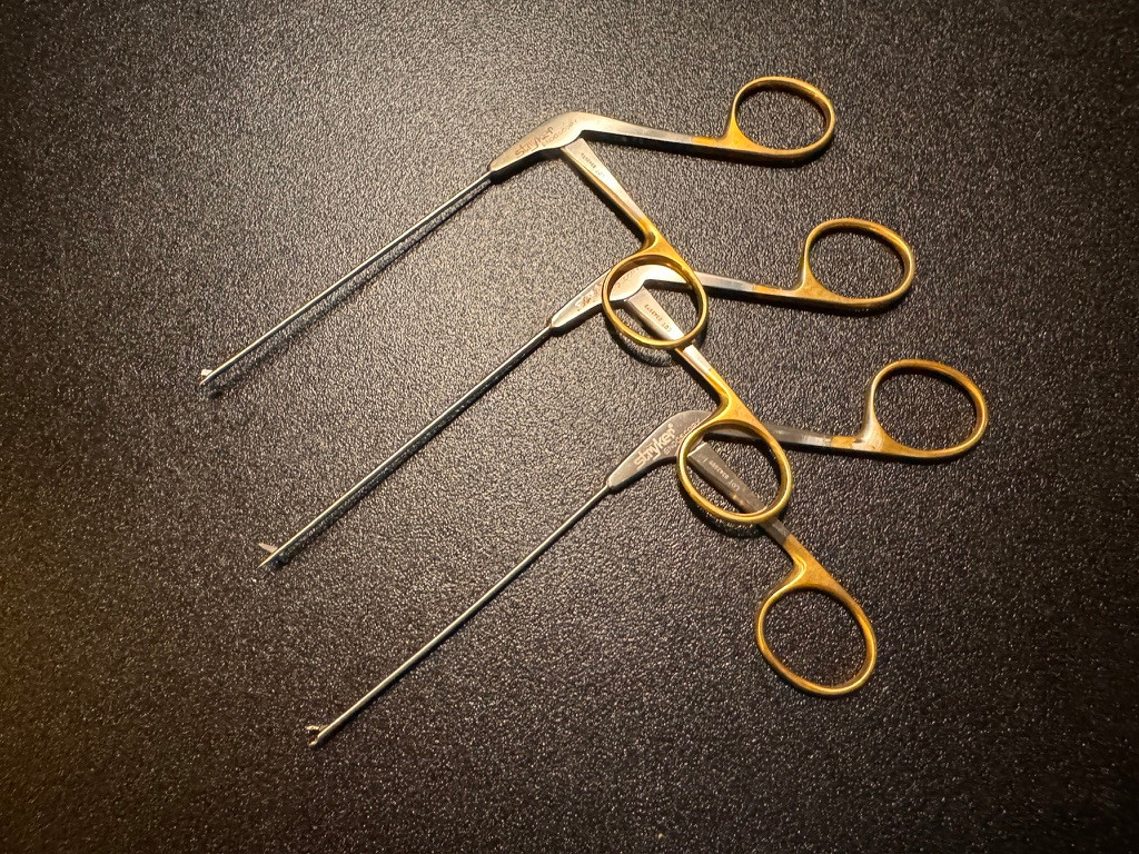 Punch photo of Stryker 242-010-000 Arthroscopic Small Joint Intrument Set