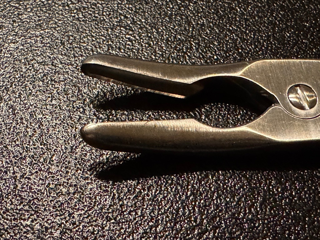 Jaw photo of Jarit 230-207 Jansen-Zaufel Rongeur, Light CVD, 4mm Bite, 7"