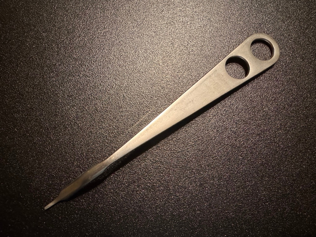 Synthes 399.20 Hohmann Retractor 8mm for Sale