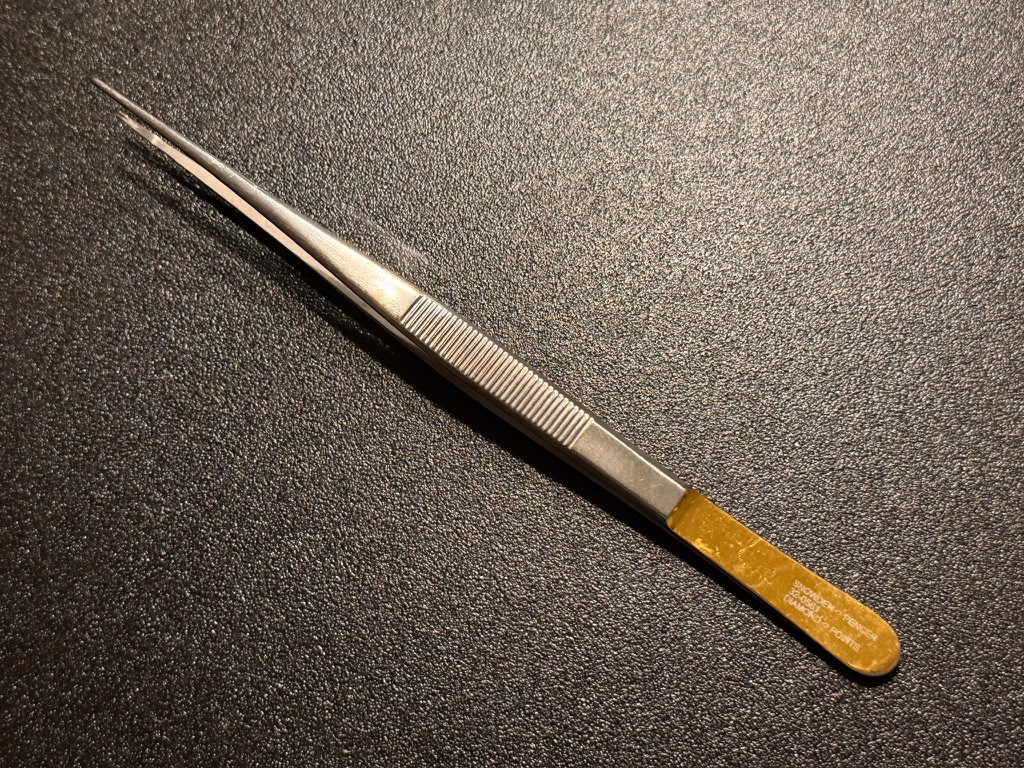 Handle photo of Snowden-Pencer 32-0561 Chitwood DeBakey Forceps, TC, 7.75"