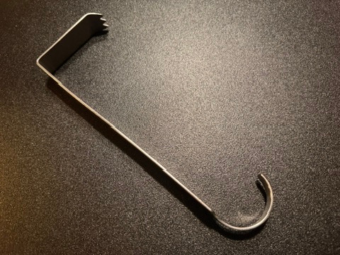 Side photo of V. Mueller NL5100 Hibbs Retractor, 1" X 3"
