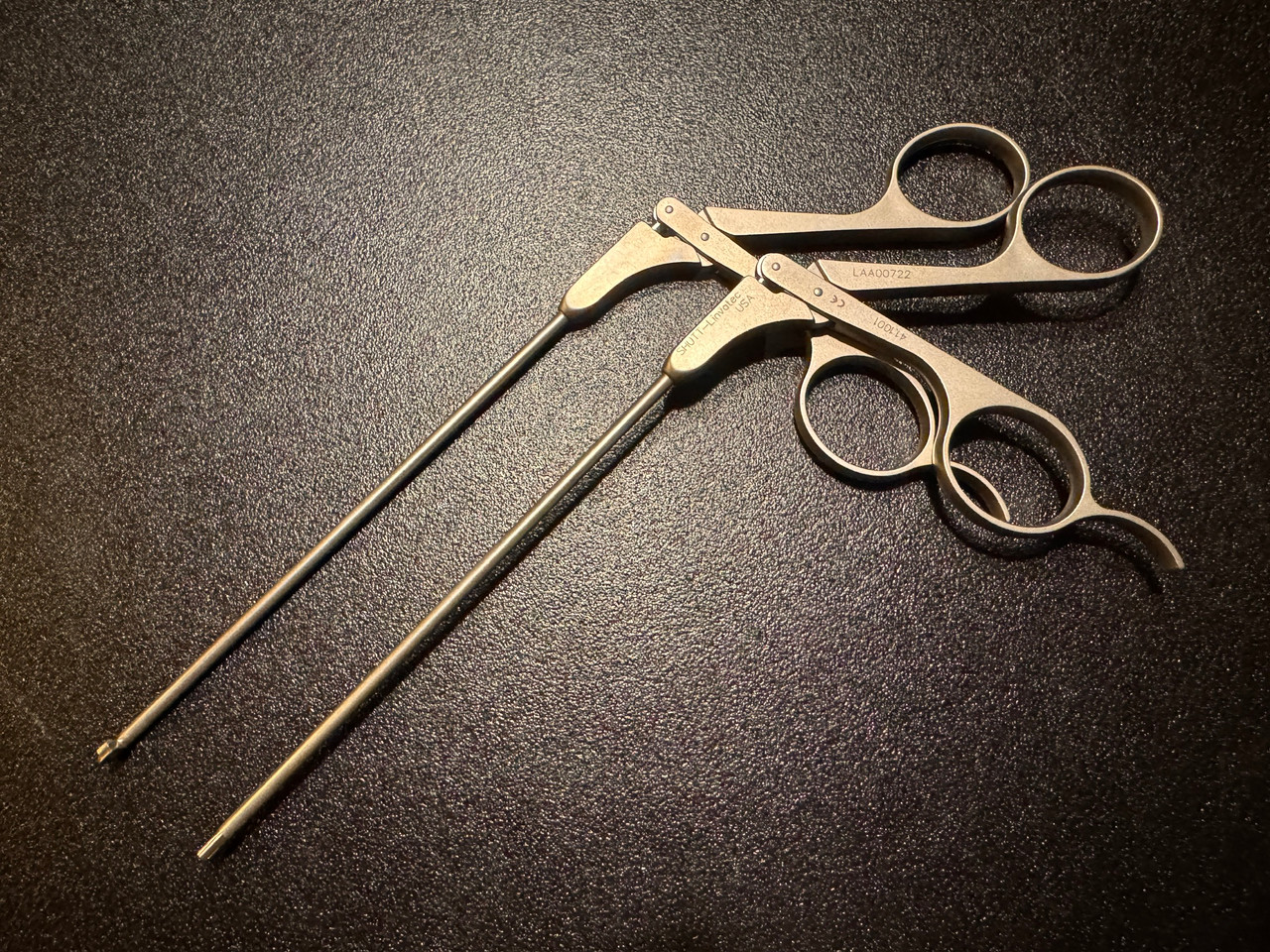 Punch photo 2 of ConMed Linvatec 9899 SHUTT Arthroscopic Knee Instrument Set