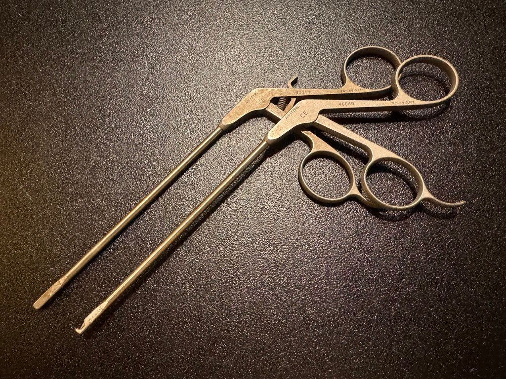 Arthrex AR-8402C Arthroscopic Master Shoulder Repair Set for Sale