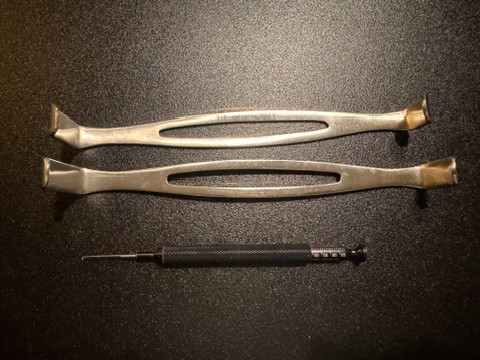 USA retractor photo of V. Mueller OP103 Comprehensive Podiatry Instrument Set