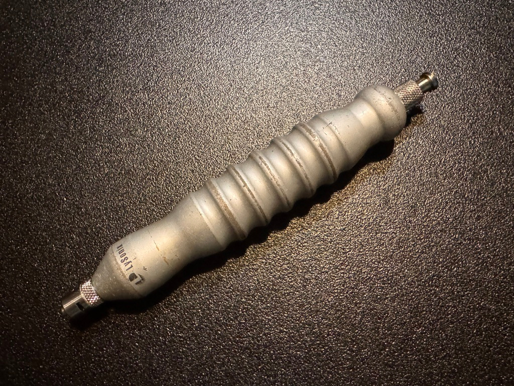 Photo of Byron LySonix LY- GT100 Luer Lock Lipo Aspiration Cannula Handle