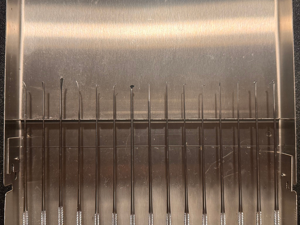 Head photo of Aesculap MD131 Neuro Micro Dissector Set