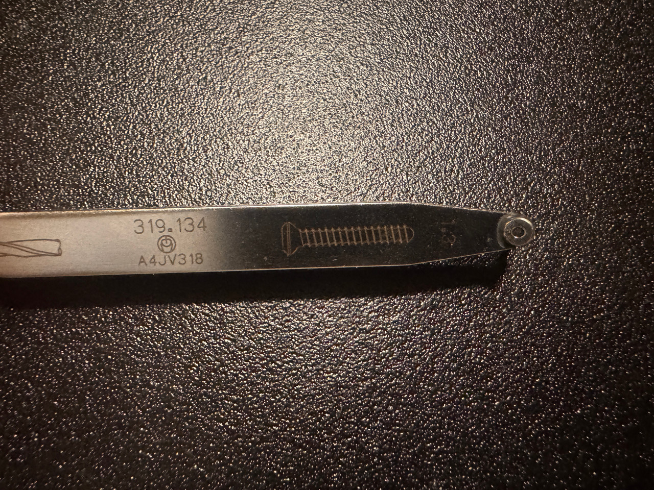 1.3mm end photo of Synthes 319.134 Double Drill Sleeve, 1.0mm/ 1.3mm