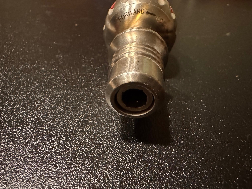 Connector photo of Tornier CSS-057-SQ MaxTorque Ratchet Screwdriver Handle