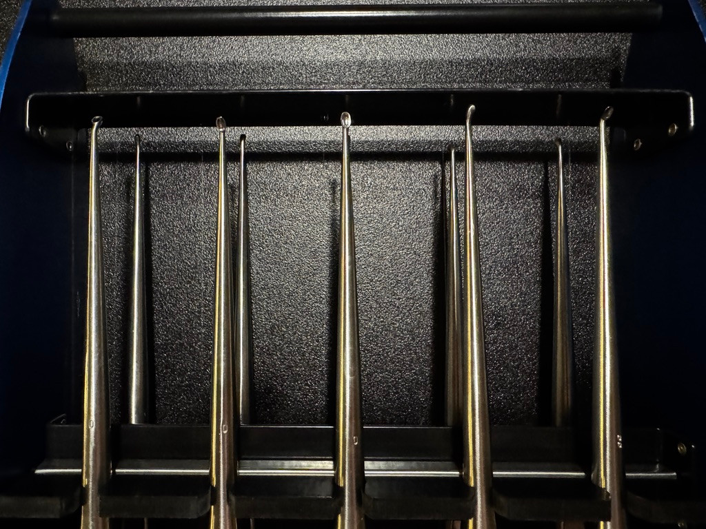 Aesculap MD929 Bruns Spinal Curette Set with Rack for Sale