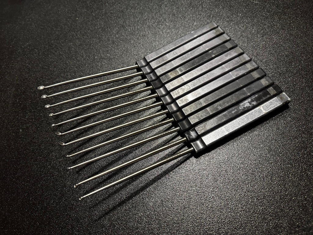 Photo of Avalign Technologies VM81-88XX Cervical Axial Curette Set