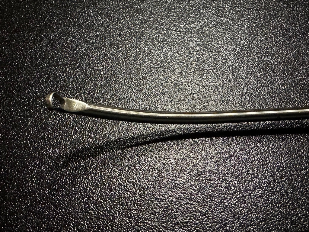 Head photo of Arthrex AR-8662 Ring Curette, CVD Shaft, 100mm
