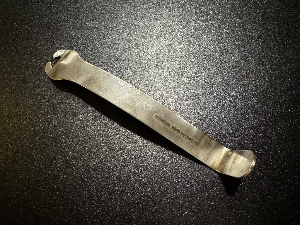 Handle photo of Depuy 2810-08-000 Hawkins Bell Humeral Head Retractor
