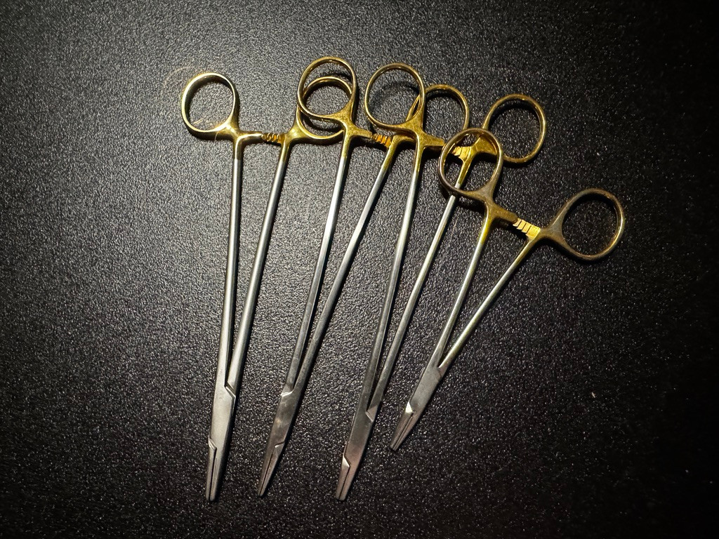 Needle holder photo of Aesculap MD370SP Full Laminectomy Instrument Set