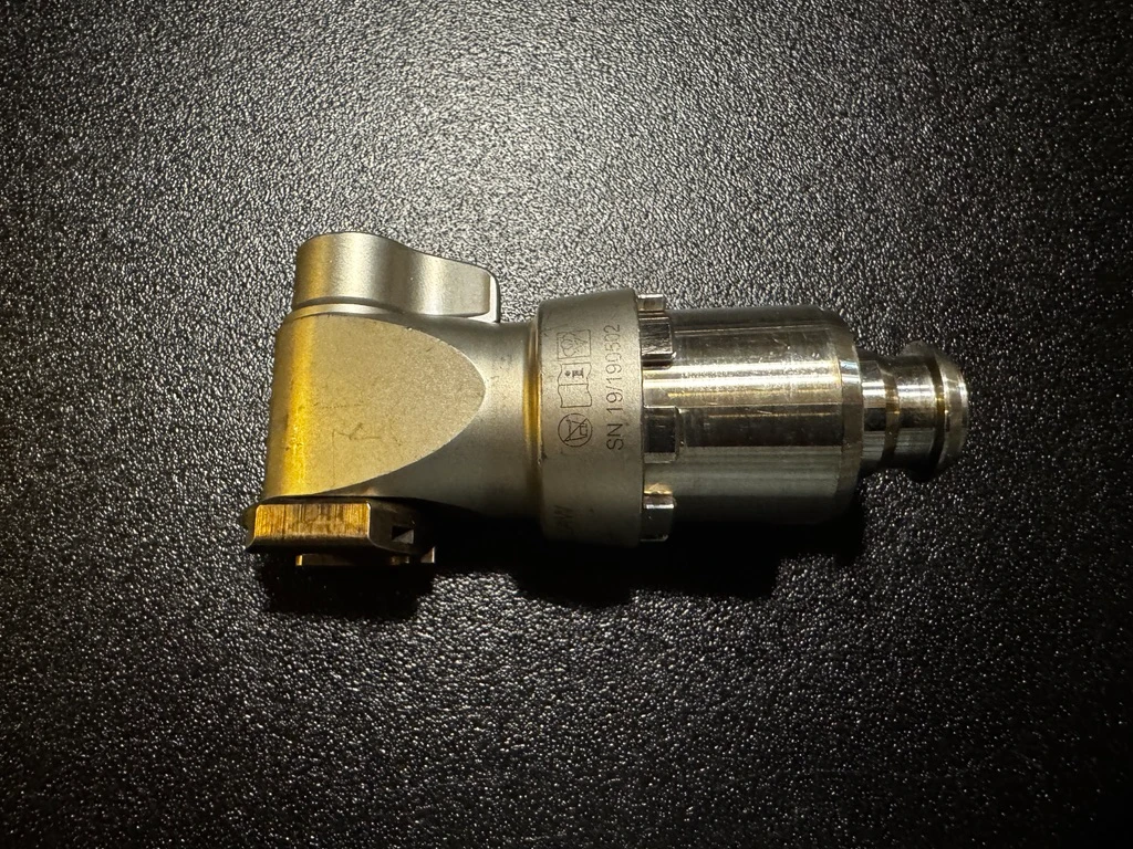 Sagittal saw photo of De Soutter MBQ-708 Orthodrive Lite Modular Power Driver Set