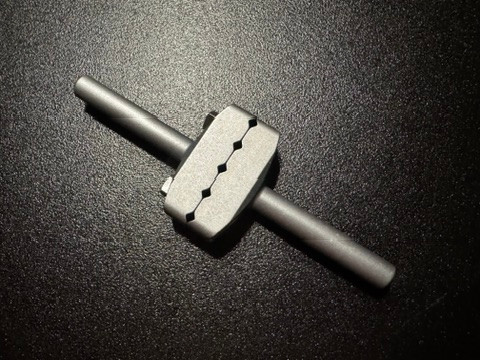 Back photo of Stryker 4922-2-220 Hoffmann 3, 5-Hole Pin Clamp w/ 11mm STR Posts