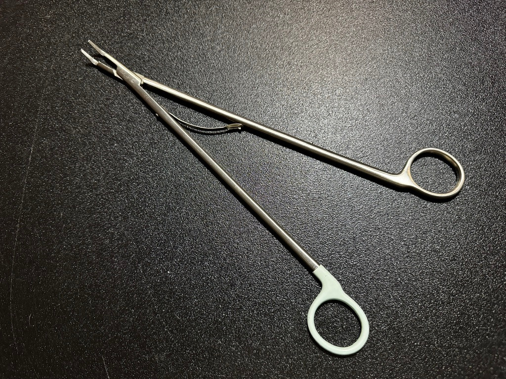 Handle photo of Weck 337115 Horizon Medium-Large Open Clip Applier, ANG, 11"