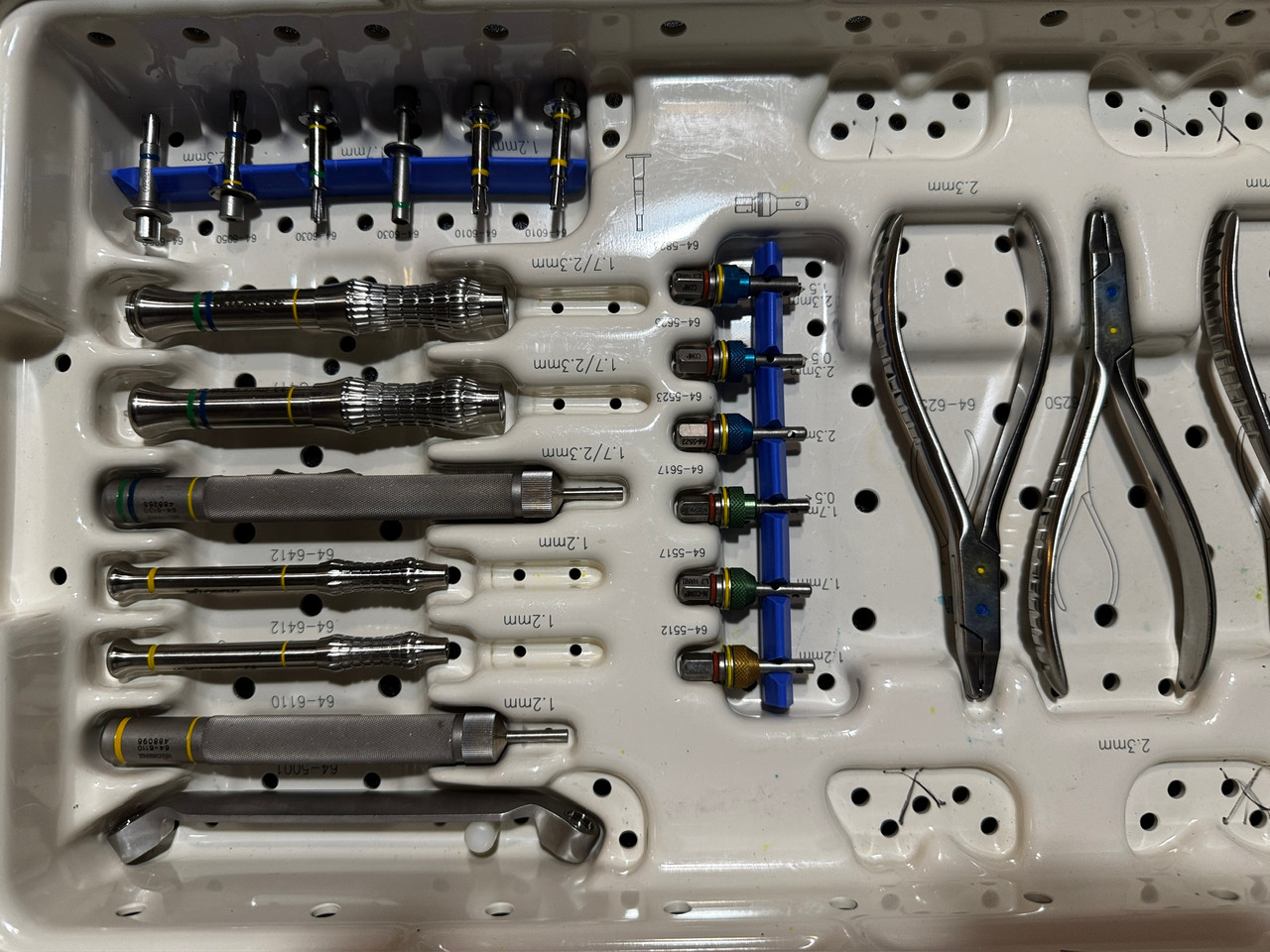 W. Lorenz 64-1000 Titanium Small Fragment System for Sale