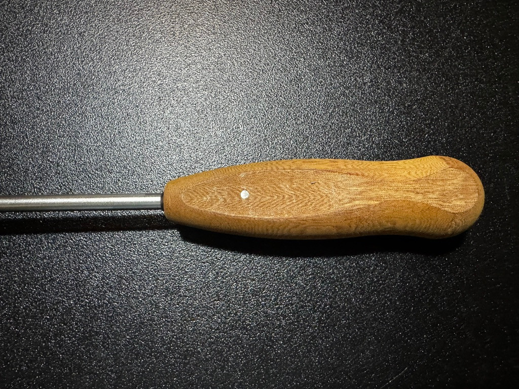 Handle photo of Synthes 03.221.004 Cerclage Tunneling Device 30mm
