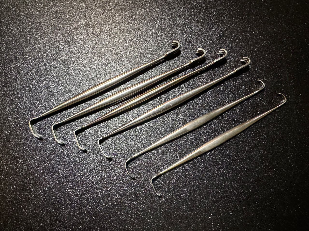 Senn retractor photos of Aesculap JN444 Large Spinal and Laminectomy Instrument Set