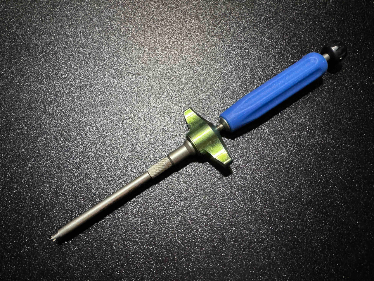 Photo of Biomet 14-522001 MaxAn Green-Handle Screw Remover