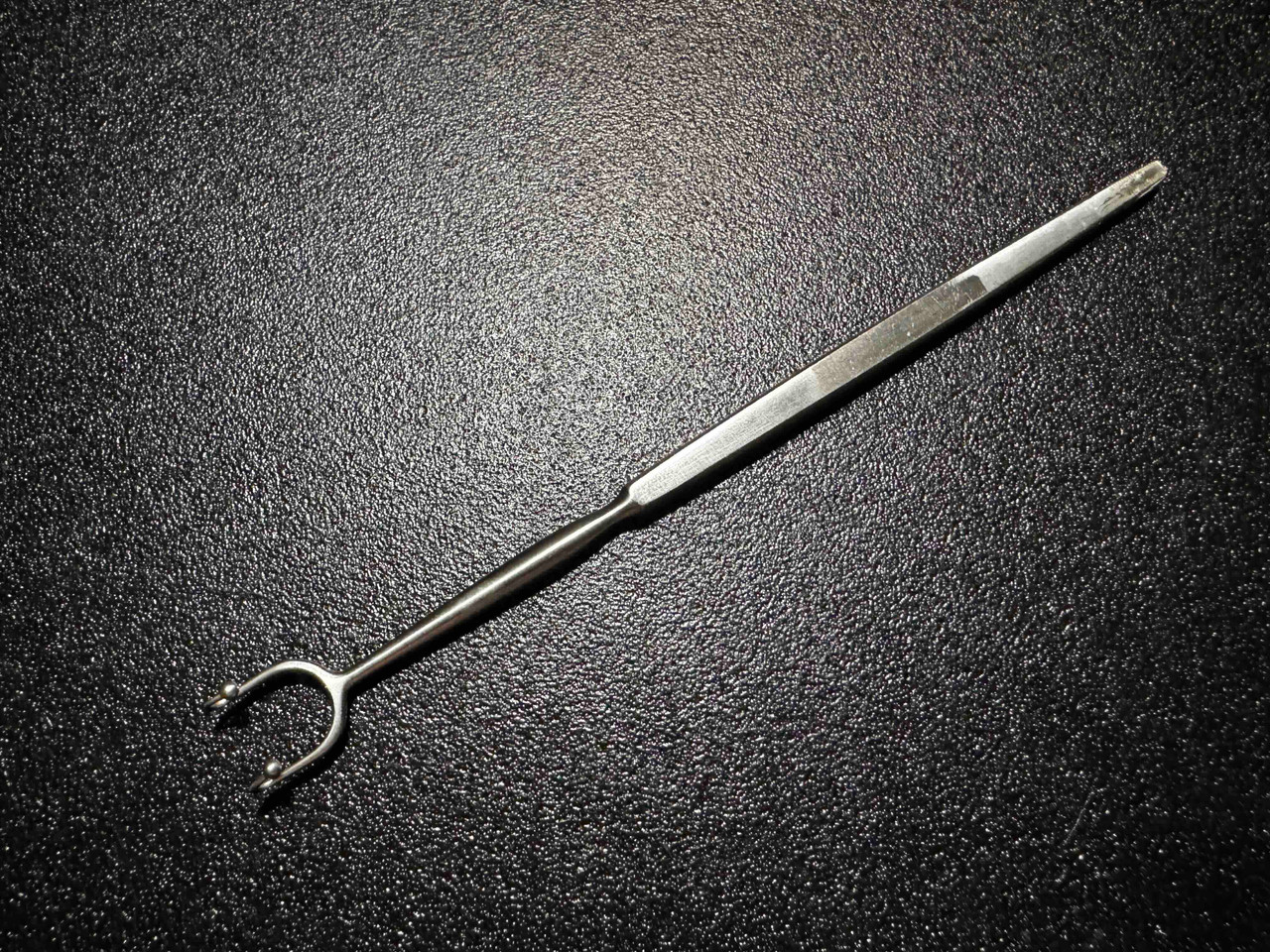 Photo of Jarit 410-200 Fomon Retractor, Two Prong, 10mm