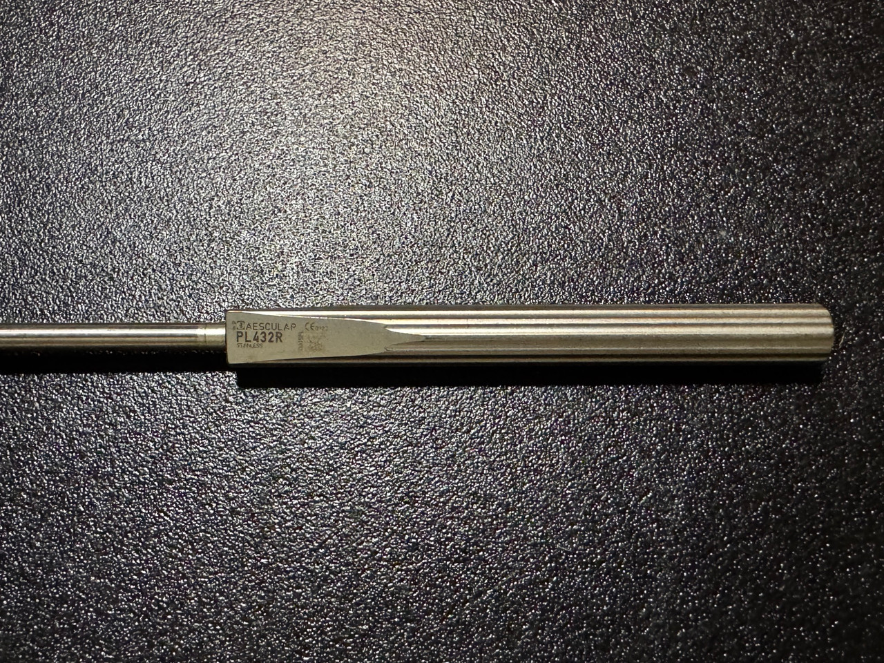 Handle photo of Aesculap PL432R Laparoscopic Open Knot Pusher 5mm X 33cm