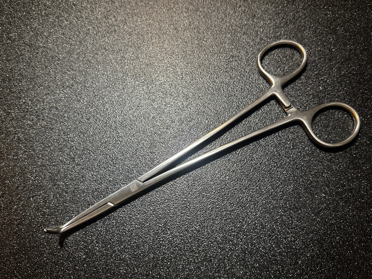 Photo of V. Mueller CH1721 Kantrowitz Clamp, 7.5"