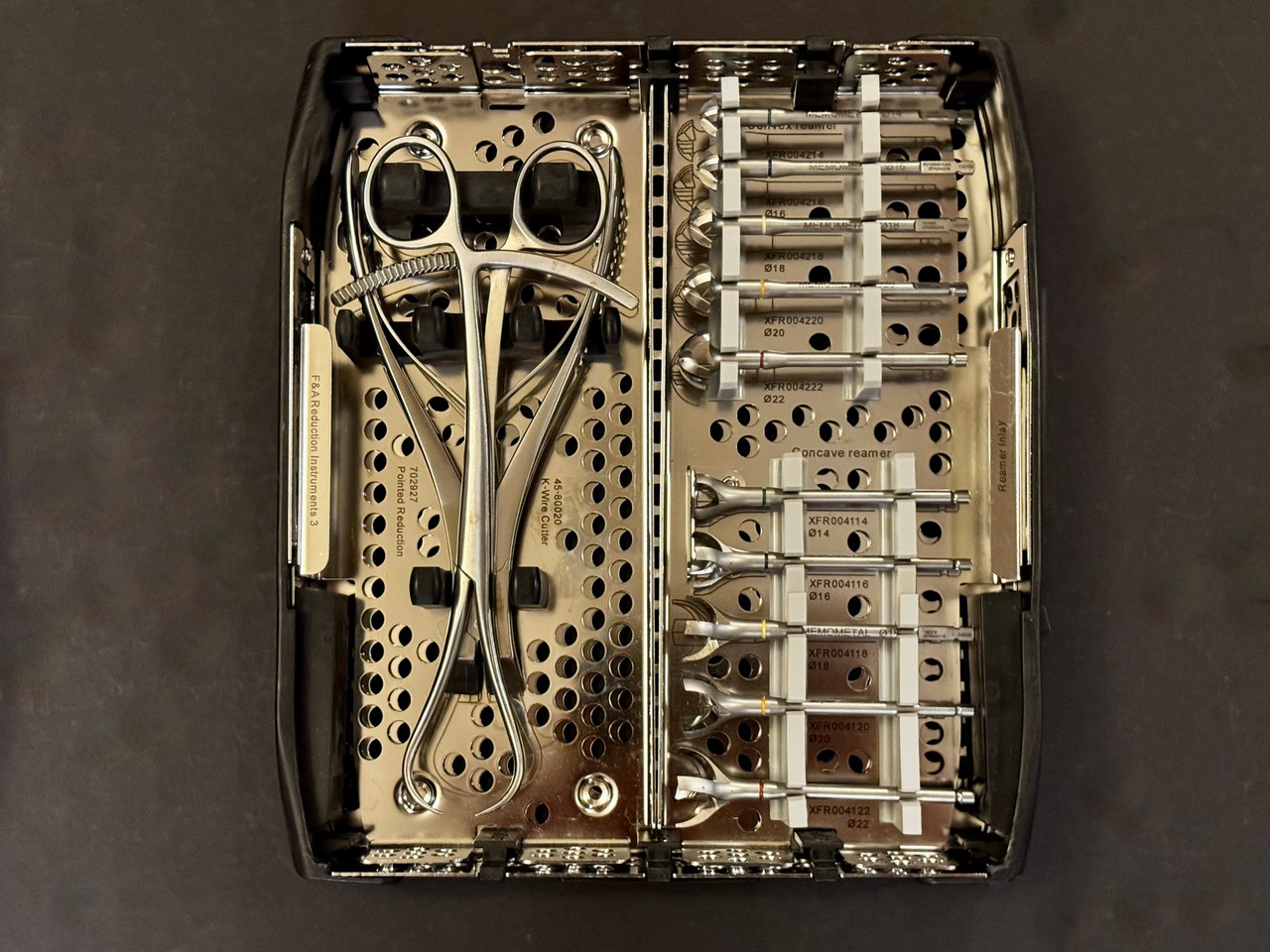 Reduction tray photo of Stryker 940160 FIXOS Foot & Ankle Full Implant & Instrument Set