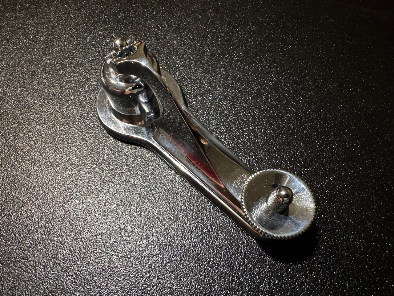 Top photo of Gomco 505 Circumcision Clamp, 3.2 cm