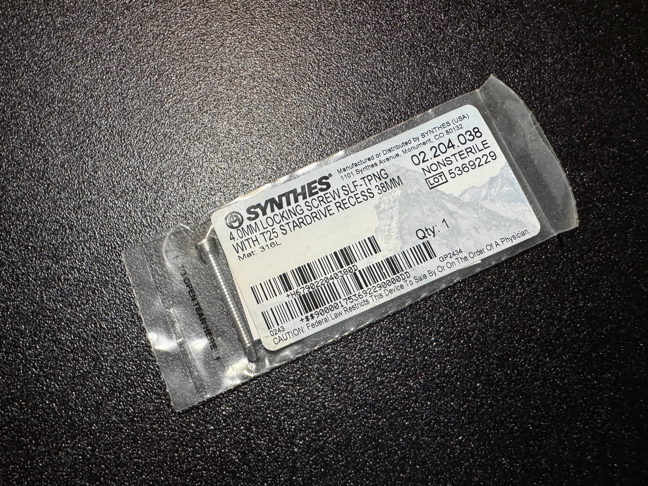 Photo of Synthes 02.204.038 4mm Locking, Self Tapping Screw, 38mm