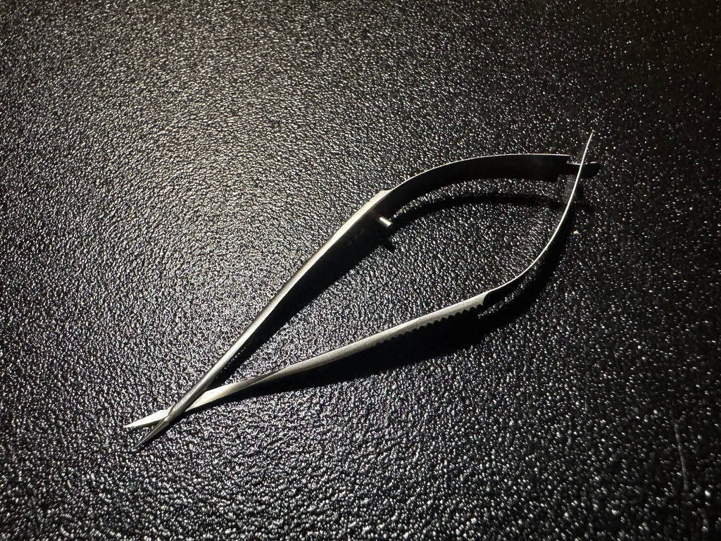 Photo of Jarit 360-201 Vannas Capsulotomy Scissors, CVD, Sharp, 3.25"