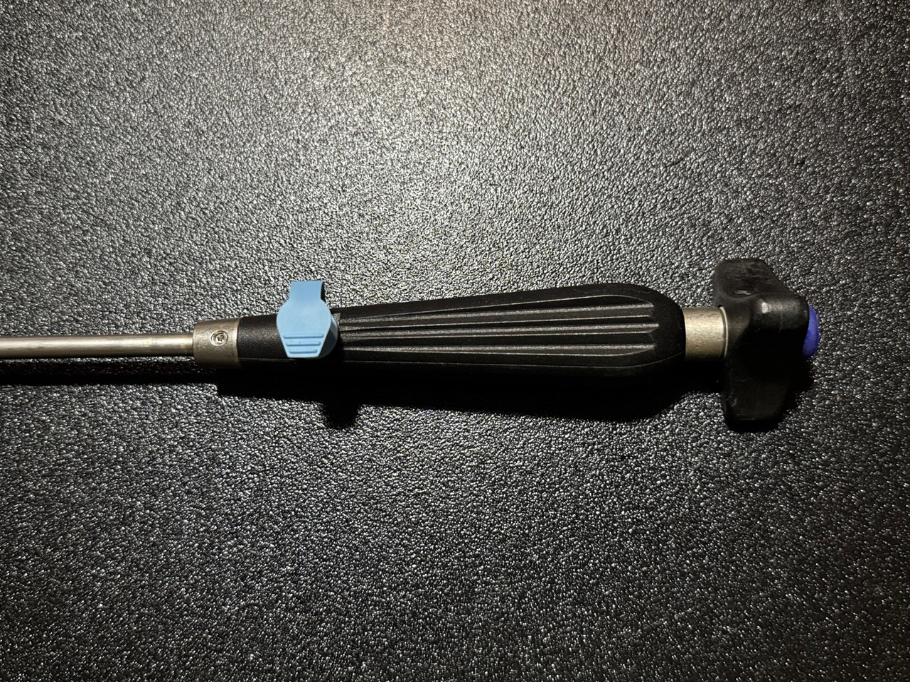 Handle photo of Snowden-Pencer 89-6110 Laparoscopic Triangular Articulating Retractor, 5mm X 34cm