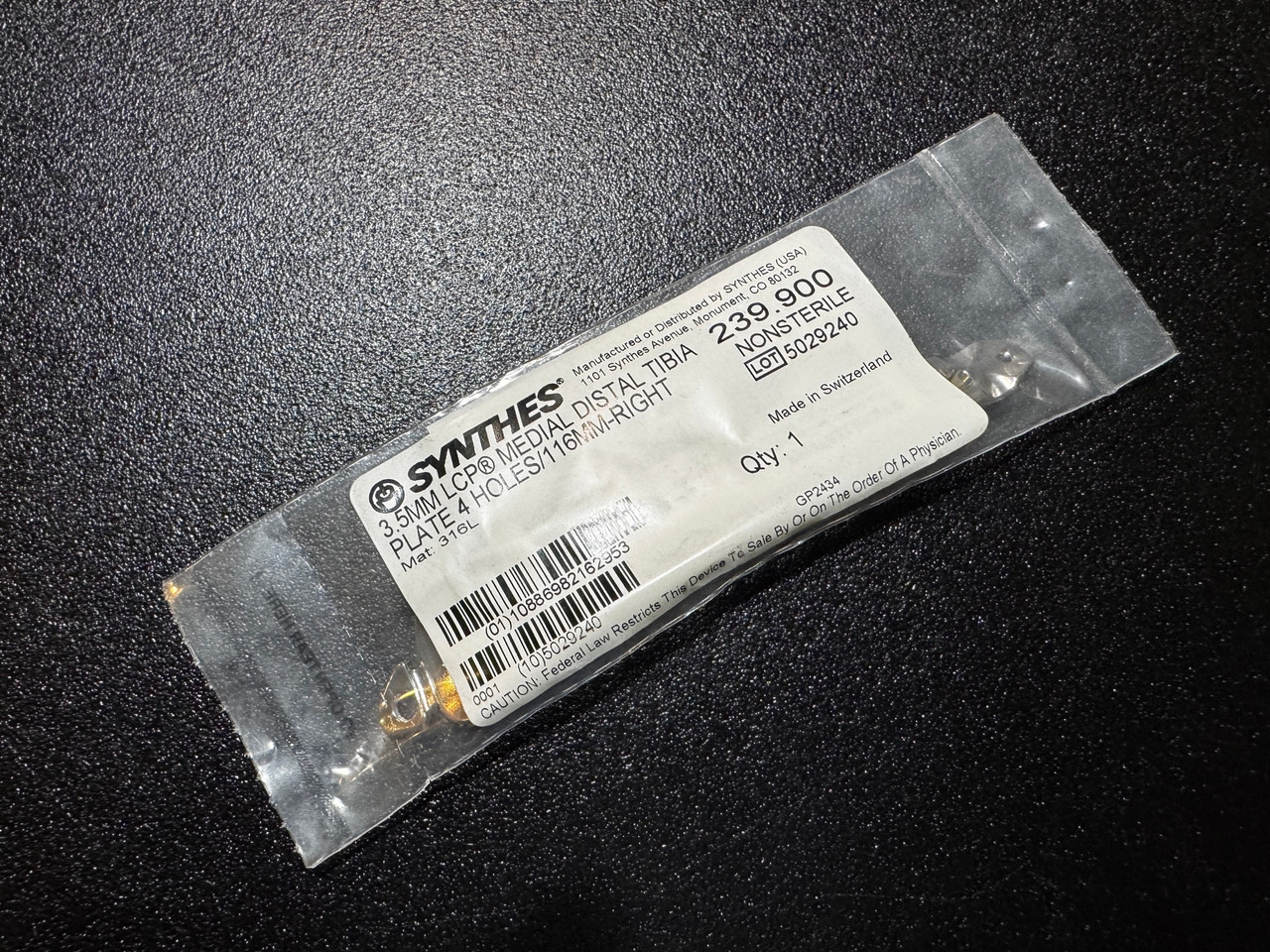 Photo of Synthes 239.900 3.5mm LCP Medial Distal Tibia Plate, 4H, Right, 116mm