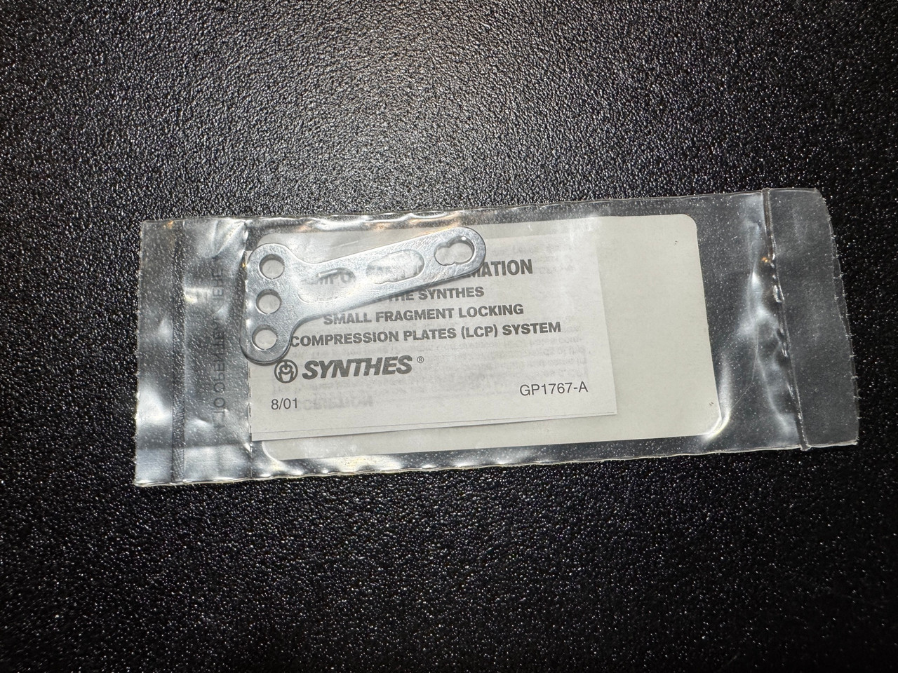 Plate photo of Synthes 241.031 3.5mm LCP T-Plate 3H Head, 3H Shaft, Oblique Right, 53mm