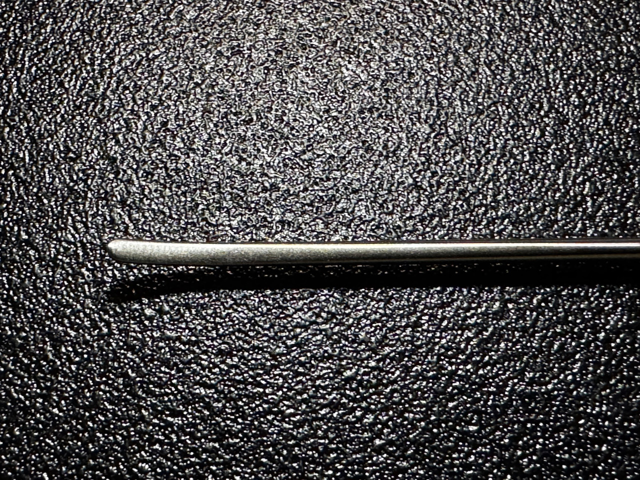 Blade photo of Codman 20-2086 Micro Dissector, 2mm Blade, 10"