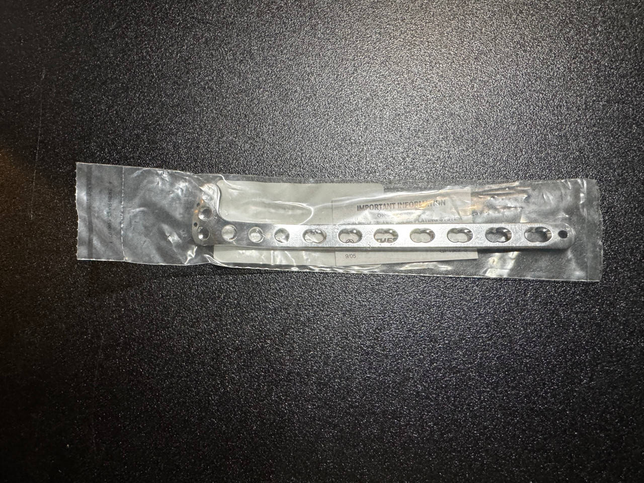 Plate photo of Synthes 240.043 4.5mm LCP Proximal Tibia Plate, 10H, Left, 190mm